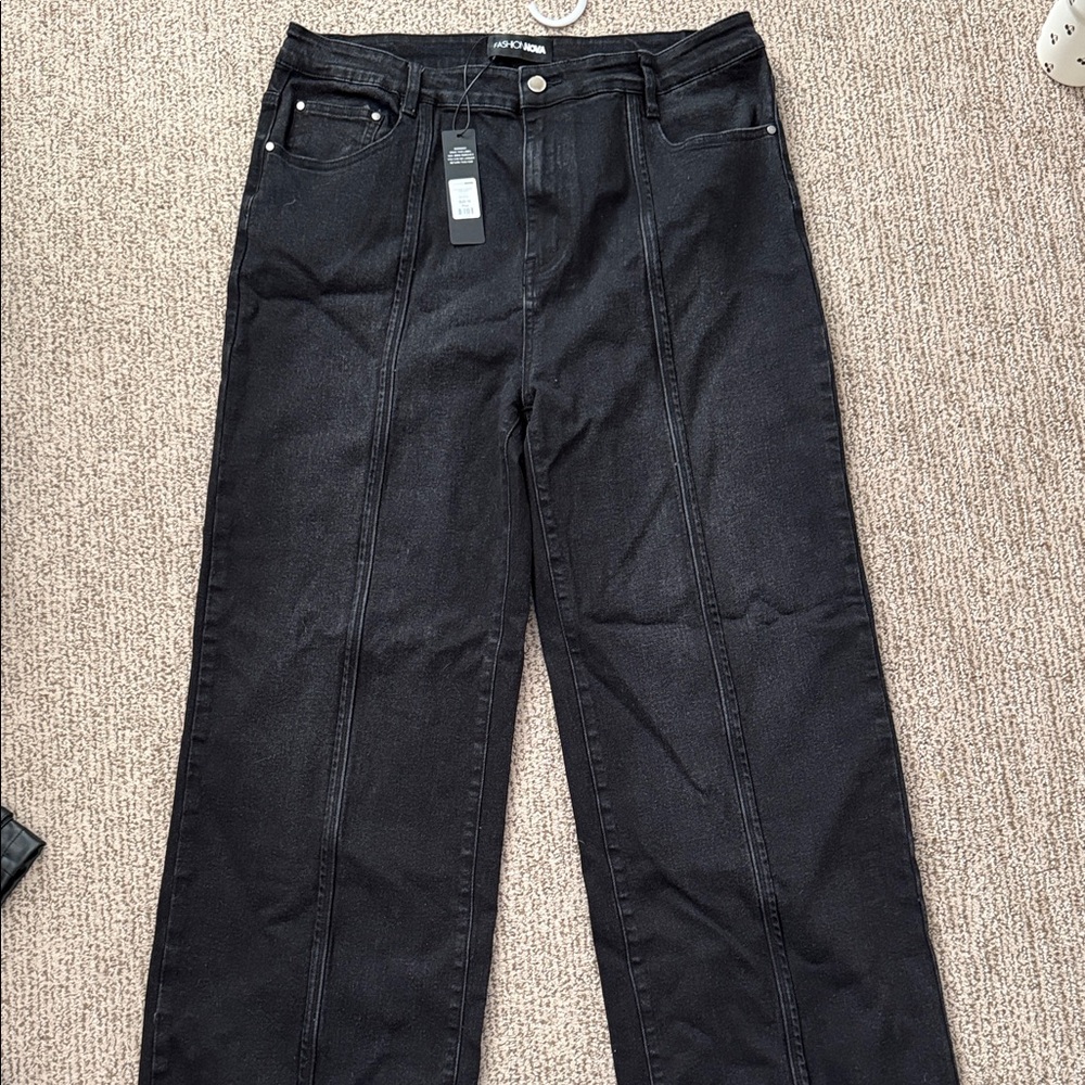 Fashion Nova Women’s Dark Denim Jeans